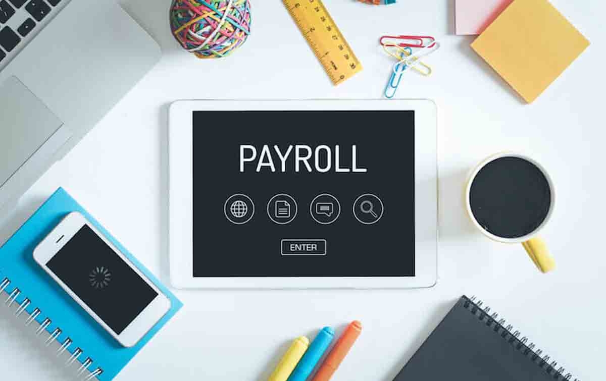 Alur persetujuan bisnis digital di ERP