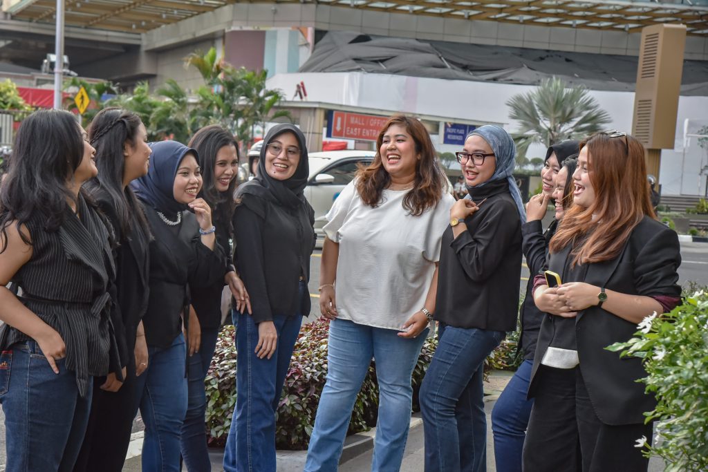 Ruang kerja profesional — mendukung pengelolaan bisnis dengan ERP Appnow